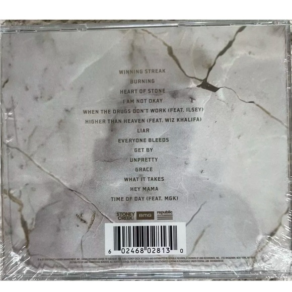 SEALED Jelly Roll Signed Insert Beautifully Broken CD - Picture 3 of 3